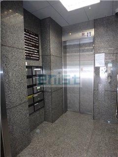 �y�G���g�����X�z�@