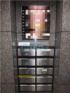 �y�G���g�����X�z�@