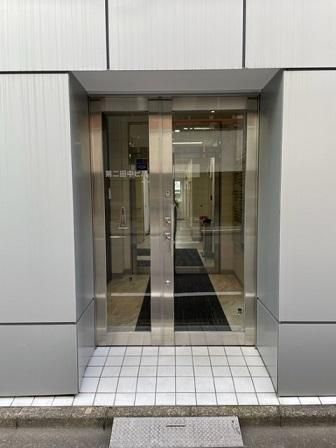 �G���g�����X