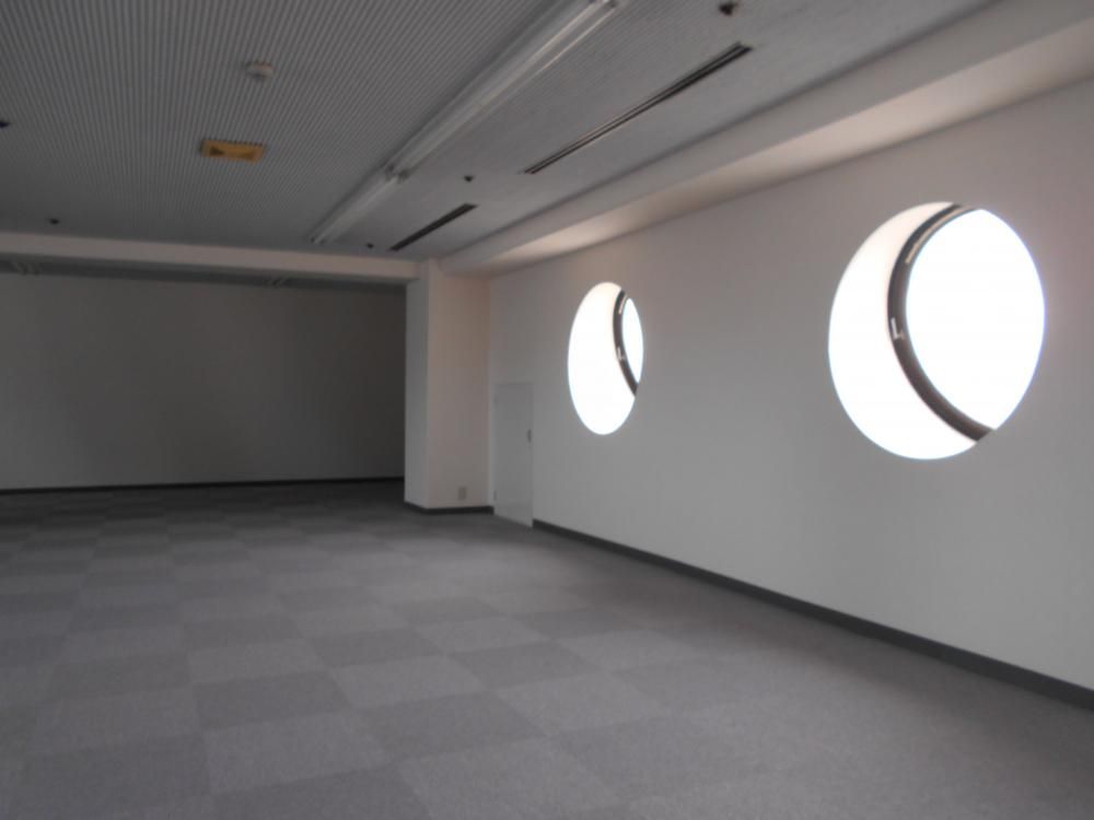 �G���x�[�^�[�z�[��