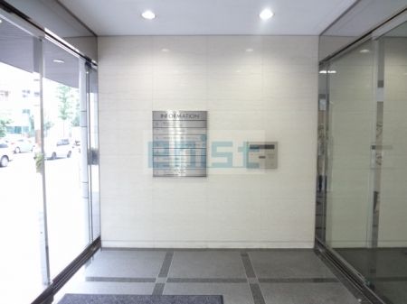 �G���g�����X��
